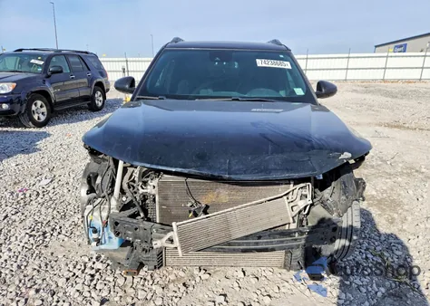 2021 Chevrolet Trailblazer Rs from USA, damaged, VIN KL79MTSL3MB073102